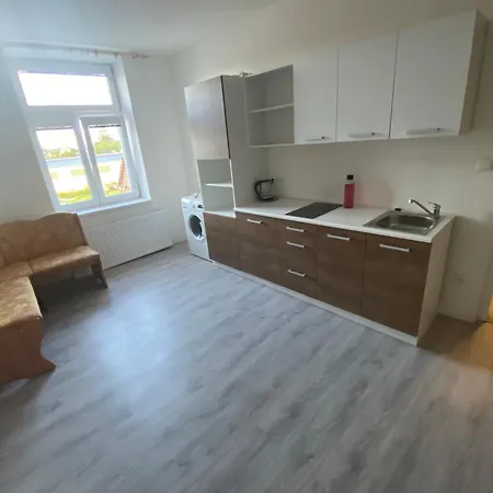 U Jenika Straz Nad Nezarkou Apartment